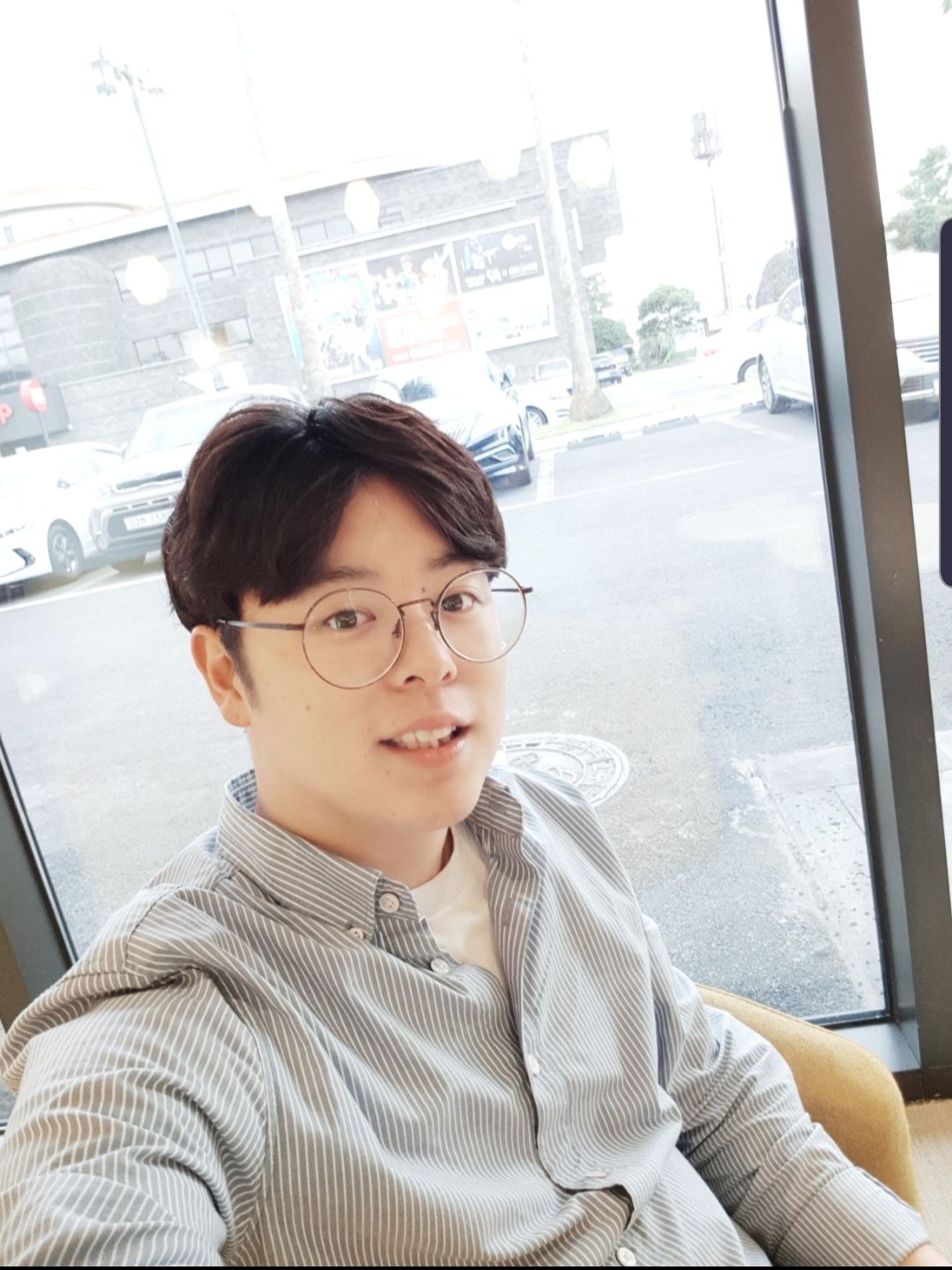 섬네일1